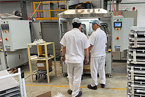 河池祥控智能推出温度监控火焰钎焊机
